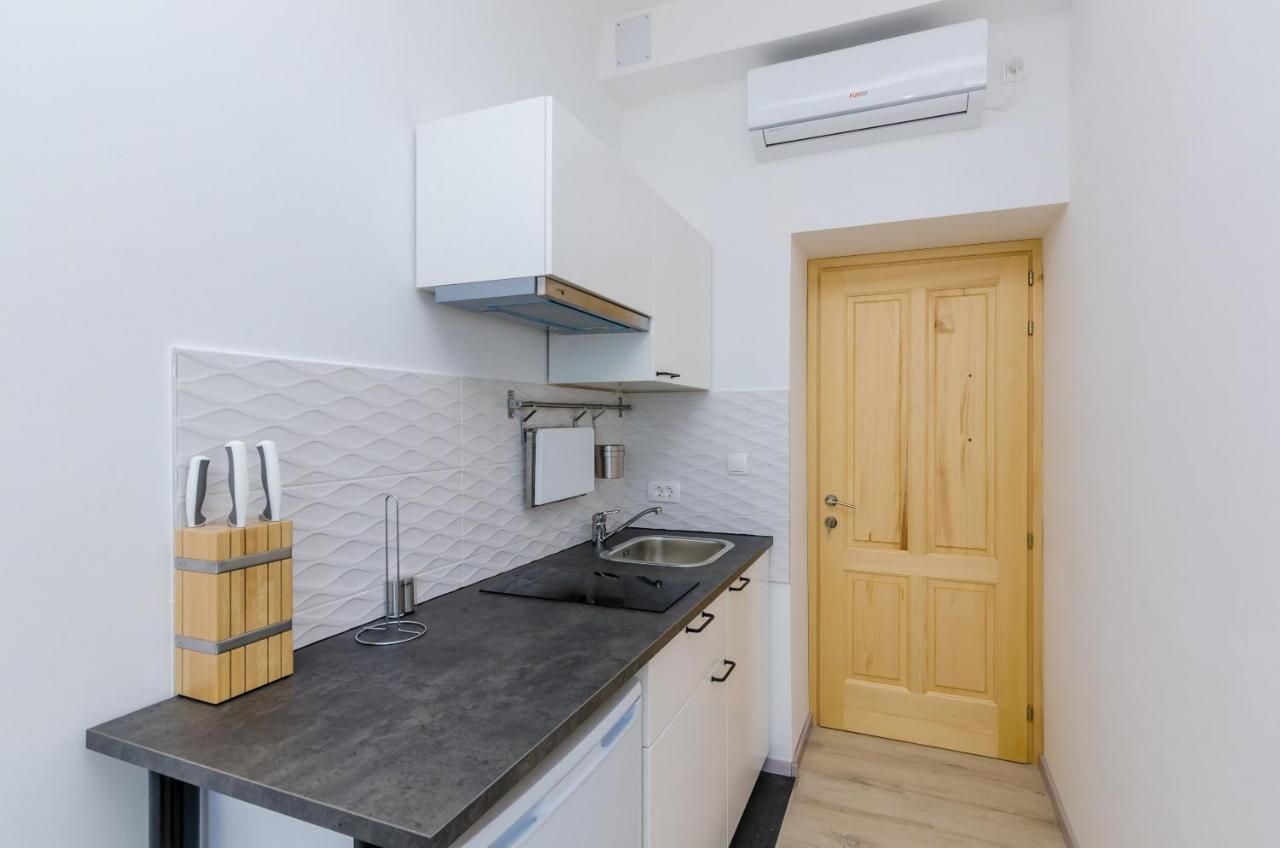 Best Location Apartments - Brizo Apartments Дубровник Екстер'єр фото